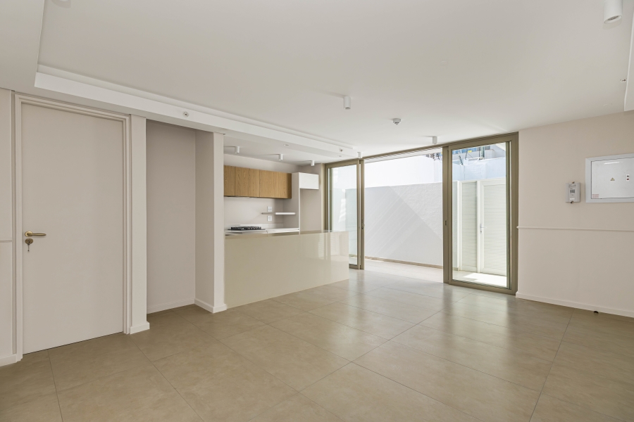 To Let 1 Bedroom Property for Rent in Bantry Bay Western Cape
